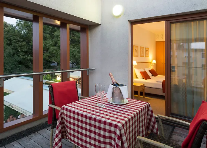 Castle Garden Hotel 4*