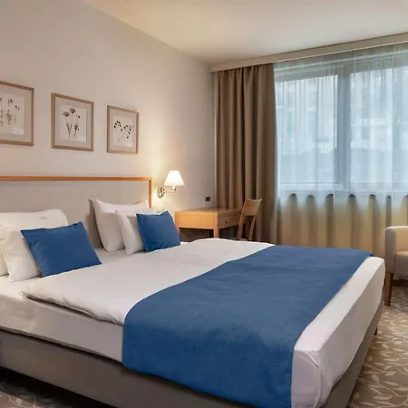 Hotel Castle Garden 4*