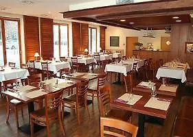 Castle Garden Hotel 4*