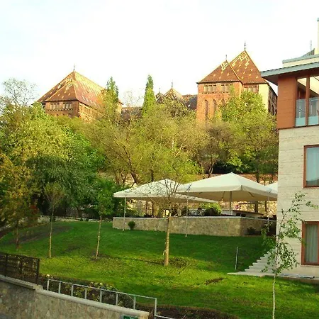 מלון Castle Garden בודפשט