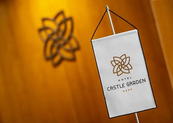 Castle Garden Hotell 4*