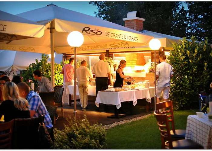 Hotell Castle Garden 4*