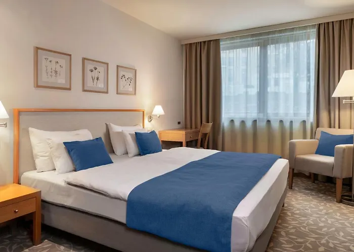 Hotell Castle Garden 4*