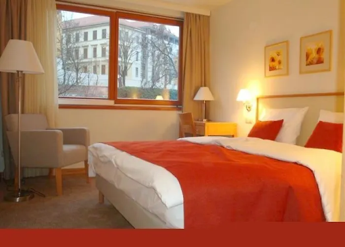 Castle Garden Hotell 4*