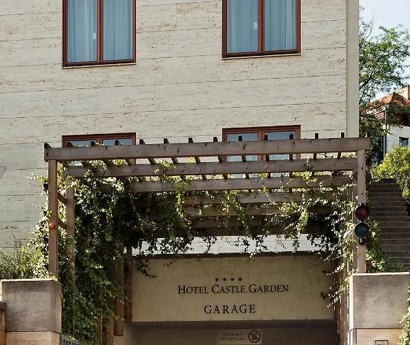 Castle Garden 4* Budapest